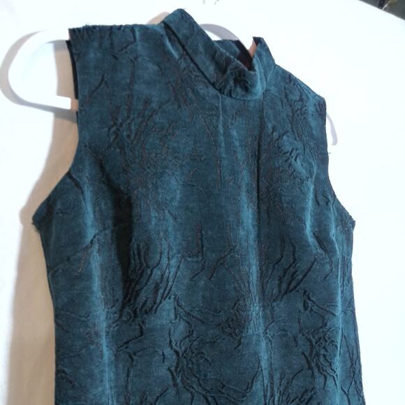 Mark by Avon Teal Appeal Women's Sleeveless Tapestry Blouse Size Small - Picture 2 of 10